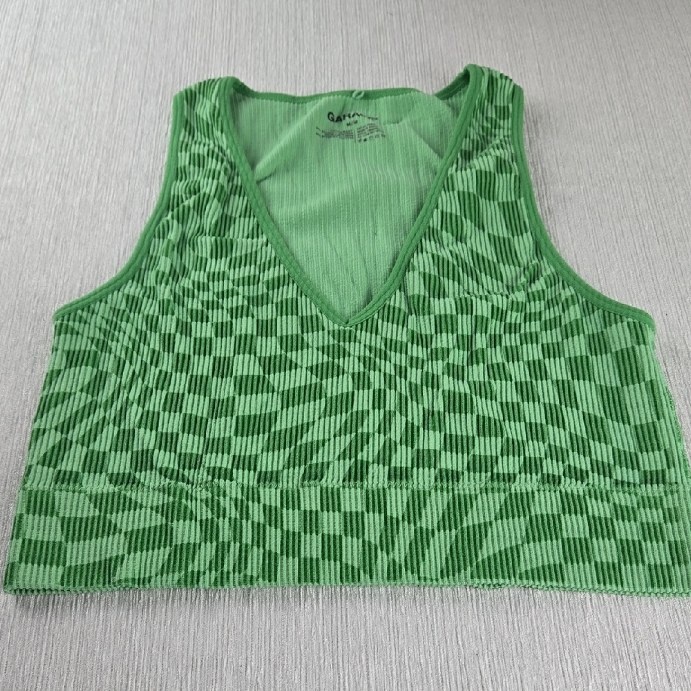 Garage Green Checkered Seamless V-Neck Ribbed Crop Tank Top Womens Size Medium